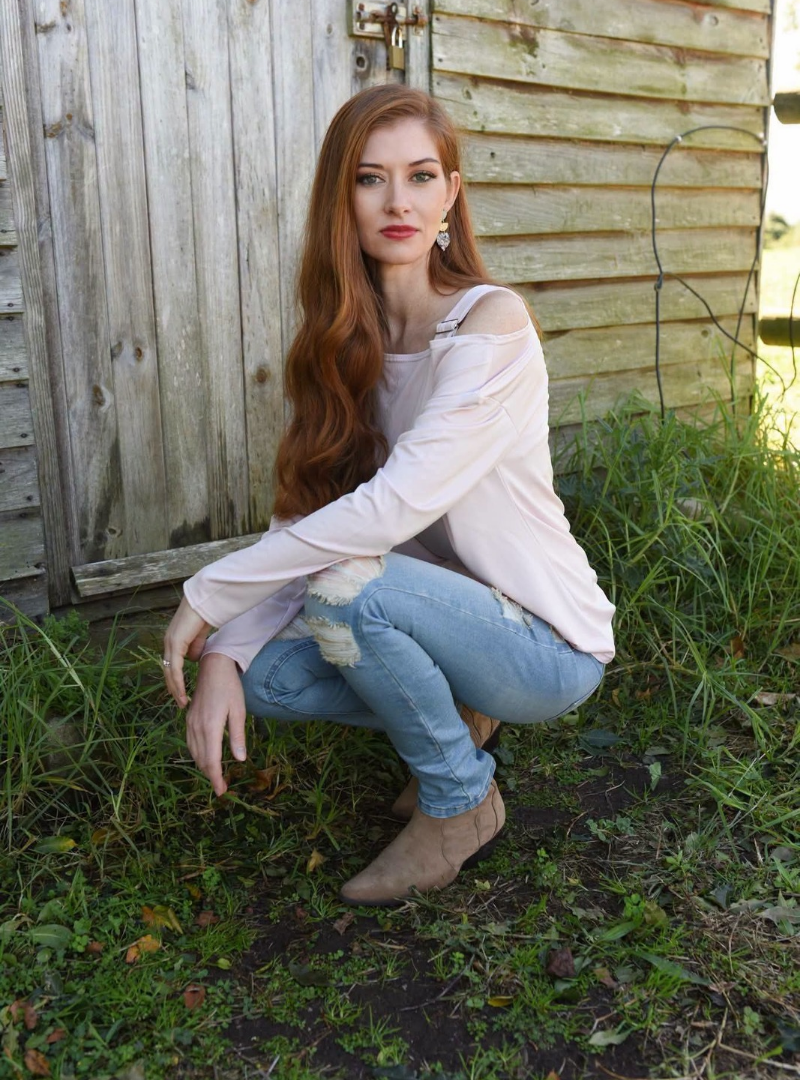Aniela Sagte Pienk Buckle Top