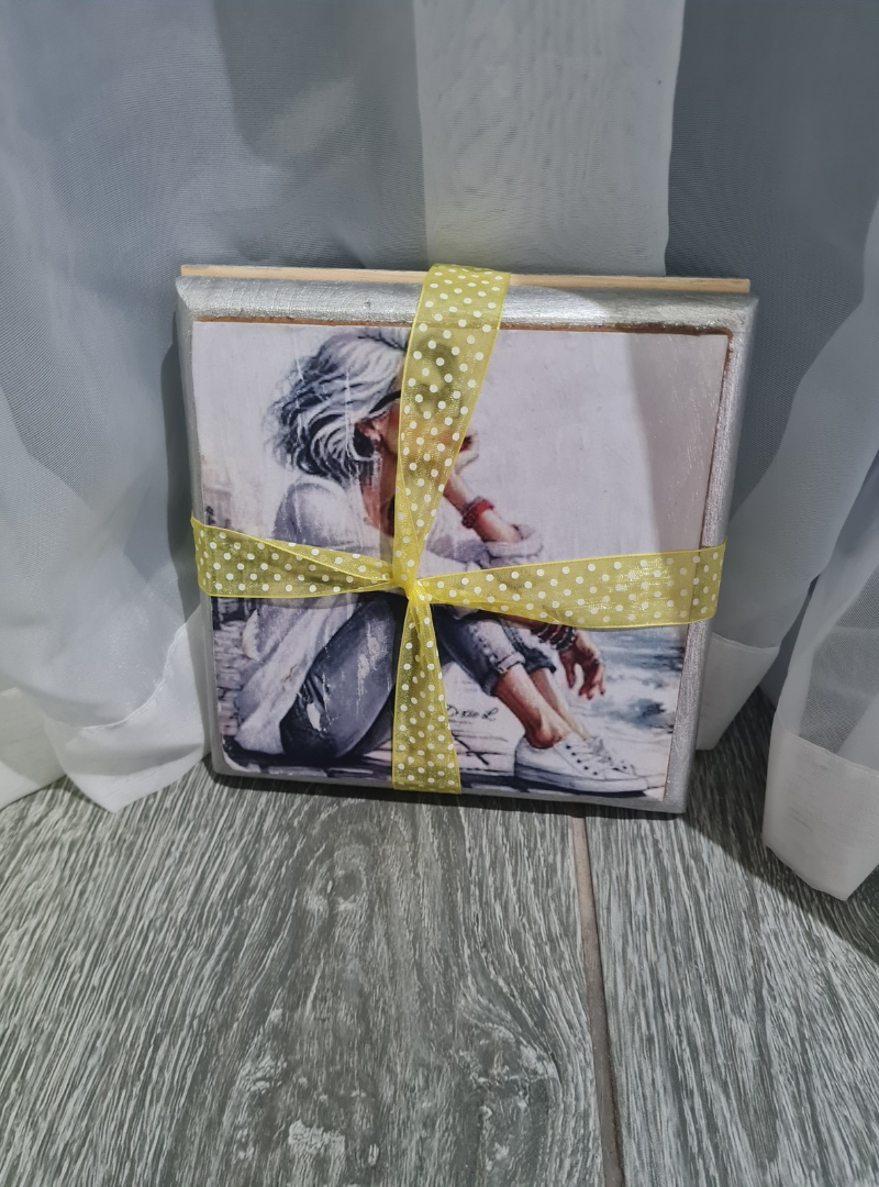 High temperature resistant wooden block (Set of 2) 18,5cm x 18,5cm