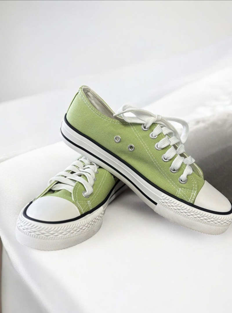 Staute Sneakers (Sage)